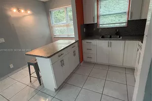 1301 N 12th Ct, Hollywood, FL 33019 - Photo 19