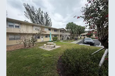 1301 N 12th Ct #4B, Hollywood, FL 33019 - Photo 5