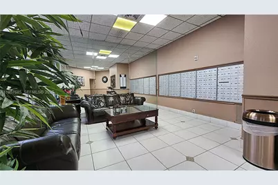 [Address not provided], Hallandale Beach, FL 33009 - Photo 5