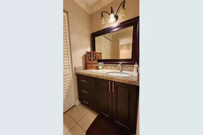 [Address not provided], Hallandale Beach, FL 33009 - Photo 11