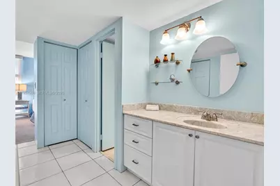 3675 N Country Club Dr #609, Aventura, FL 33180 - Photo 25