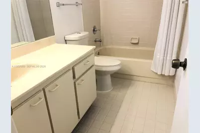 719 SE 3rd Ave #719, Dania Beach, FL 33004 - Photo 17