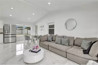 1021 SW 22nd Ave, Fort Lauderdale, FL 33312 - Photo 3