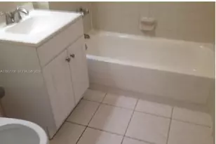 6020 SW 68th St, South Miami, FL 33143 - Photo 5