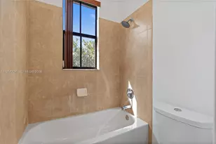 5701 NW 47th Ave, Tamarac, FL 33319 - Photo 15