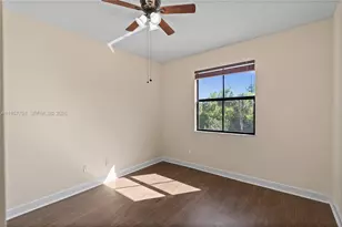 5701 NW 47th Ave, Tamarac, FL 33319 - Photo 9