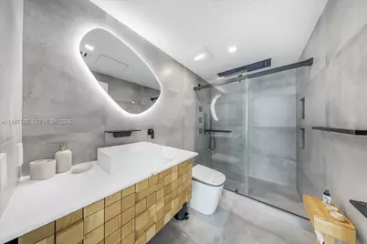 350 S Miami Ave #2314, Miami, FL 33130 - Photo 11