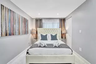 1005 SE 9th Ave, Deerfield Beach, FL 33441 - Photo 27