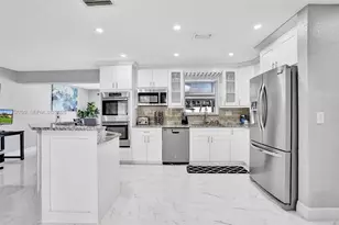 1005 SE 9th Ave, Deerfield Beach, FL 33441 - Photo 15