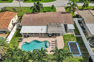 1005 SE 9th Ave, Deerfield Beach, FL 33441 - Photo 3
