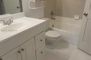 15650 SW 80th St, Miami, FL 33193 - Photo 9