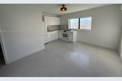525 SW 22 Ave #B, Miami, FL 33135 - Photo 3
