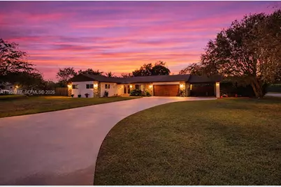 19520 SW 307th St, Homestead, FL 33030 - Photo 1