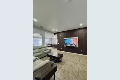 11866 SW 253rd Ter, Homestead, FL 33032 - Photo 3