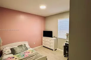 11866 SW 253rd Terrace, Homestead, FL 33032 - Photo 7