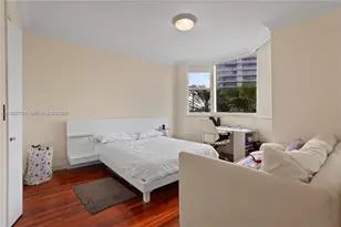 300 South Pointe Dr, Miami Beach, FL 33139 - Photo 37