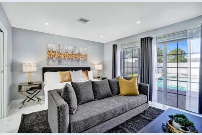 477 SE 17th Ter, Deerfield Beach, FL 33441 - Photo 31