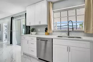 477 SE 17th Terrace, Deerfield Beach, FL 33441 - Photo 15