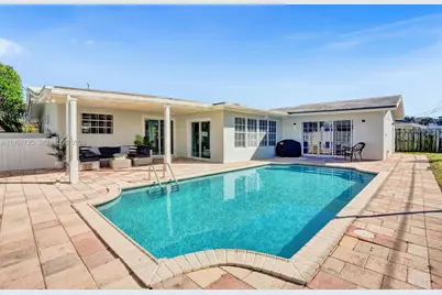 477 SE 17th Ter, Deerfield Beach, FL 33441 - Photo 43