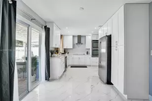 477 SE 17th Terrace, Deerfield Beach, FL 33441 - Photo 11