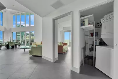 60 SW 13th St #3400, Miami, FL 33130 - Photo 9