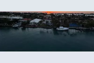 10000 W Bay Harbor Dr #PH23, Bay Harbor Islands, FL 33154 - Photo 3