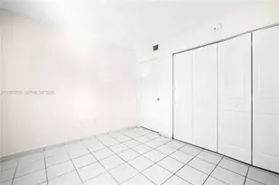 7805 SW 152nd Ave, Miami, FL 33193 - Photo 9