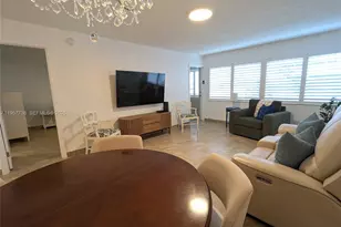 330 SE 2nd St, Hallandale Beach, FL 33009 - Photo 3