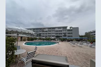 330 SE 2nd St #102E, Hallandale Beach, FL 33009 - Photo 21