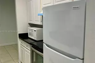 4089 NW 87th Ave, Sunrise, FL 33351 - Photo 3