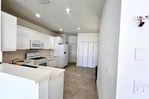 2433 Pasadena Way, Weston, FL 33327 - Photo 3