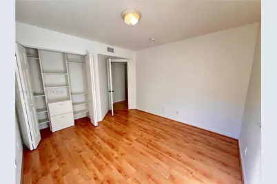 2433 Pasadena Way, Weston, FL 33327 - Photo 9