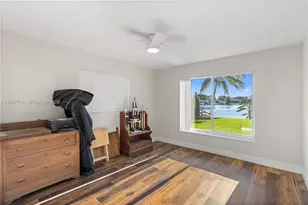 1221 NW 96th Terrace, Pembroke Pines, FL 33024 - Photo 29