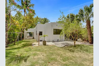 759 NE 127th St, North Miami, FL 33161 - Photo 27