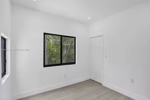 759 NE 127th St, North Miami, FL 33161 - Photo 19