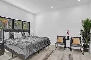 759 NE 127th St, North Miami, FL 33161 - Photo 13