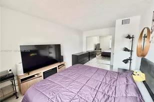 2203 NE 7th St, Hallandale Beach, FL 33009 - Photo 37