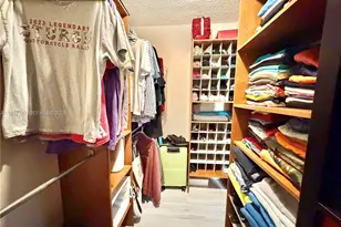 2203 NE 7th St, Hallandale Beach, FL 33009 - Photo 45