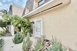 2203 NE 7th St, Hallandale Beach, FL 33009 - Photo 43