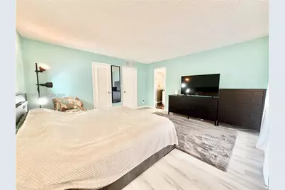 2203 NE 7th St #14, Hallandale Beach, FL 33009 - Photo 23