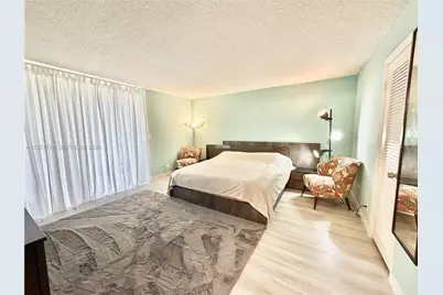 2203 NE 7th St #14, Hallandale Beach, FL 33009 - Photo 21