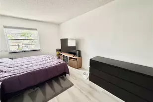 2203 NE 7th St, Hallandale Beach, FL 33009 - Photo 39