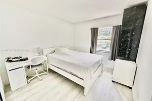 2203 NE 7th St, Hallandale Beach, FL 33009 - Photo 41