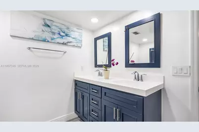 4081 NE 14th Ave, Oakland Park, FL 33334 - Photo 31