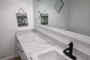 10400 SW 108th Ave, Miami, FL 33176 - Photo 13