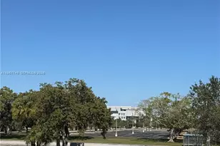 10400 SW 108th Ave, Miami, FL 33176 - Photo 23