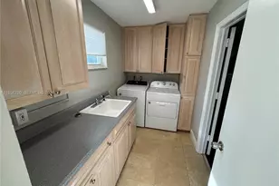 5920 SW 14th St, Plantation, FL 33317 - Photo 9