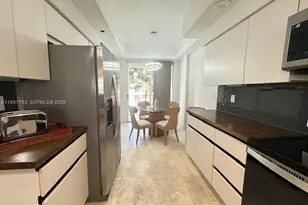 3900 Island Blvd, Aventura, FL 33160 - Photo 25