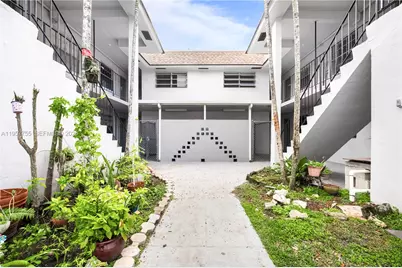 10305 SW 40th St #0, Miami, FL 33165 - Photo 1