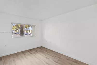 1133 N Benoist Farms Rd #101, West Palm Beach, FL 33411 - Photo 7